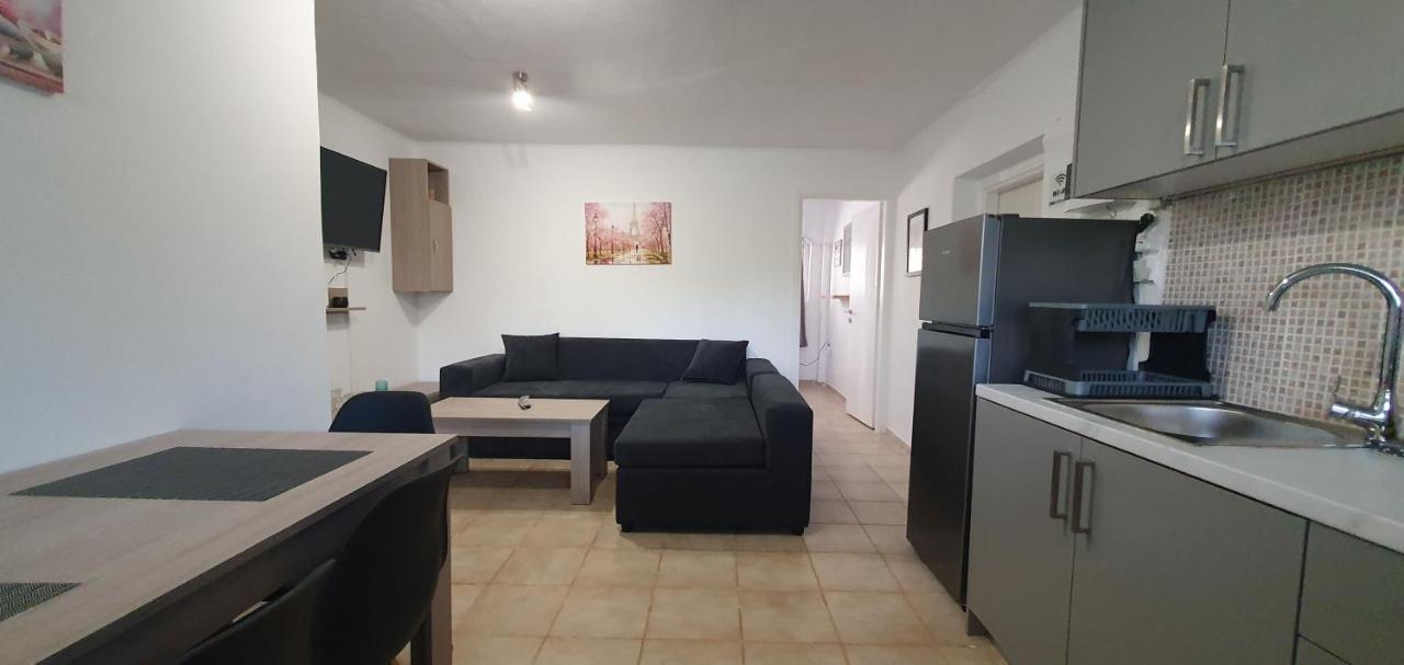 Appartamento Tsagga House Oropos Esterno foto
